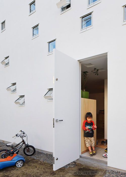 日本為聾啞家庭設(shè)計(jì)的愛(ài)心住宅“roomroom”